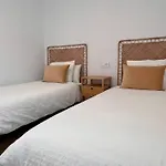 Апартаменты Puerta De Comillas - Monabri