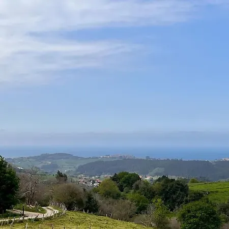 Puerta De Comillas - Monabri Апартаменты