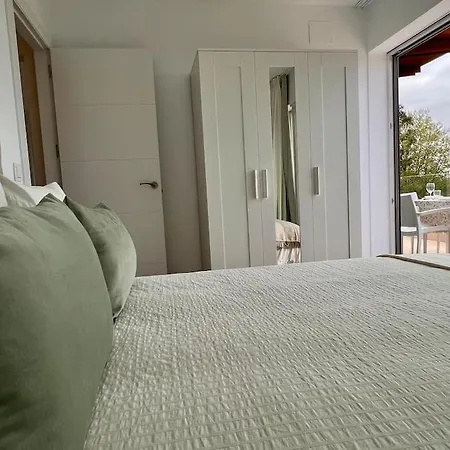 Puerta De Comillas - Monabri *