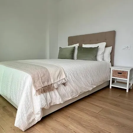 Puerta De Comillas - Monabri * Canales (Cantabria)