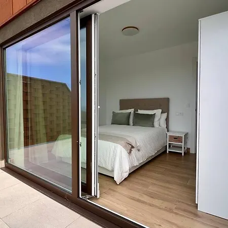 Puerta De Comillas - Monabri *