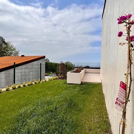 Puerta De Comillas - Monabri Апартаменты