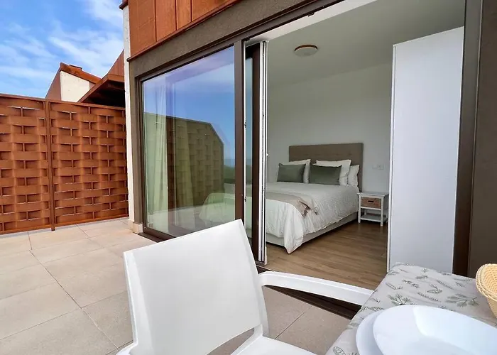 Puerta De Comillas - Monabri