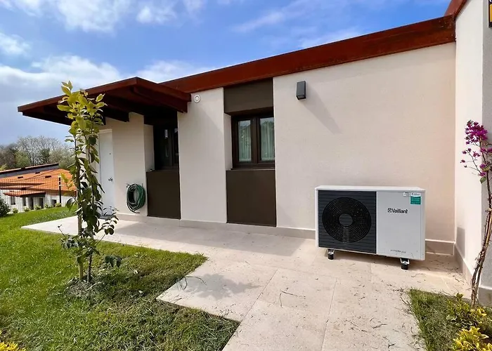 Puerta De Comillas - Monabri