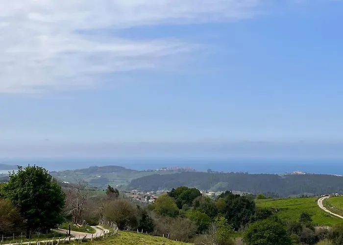 Puerta De Comillas - Monabri Апартаменты