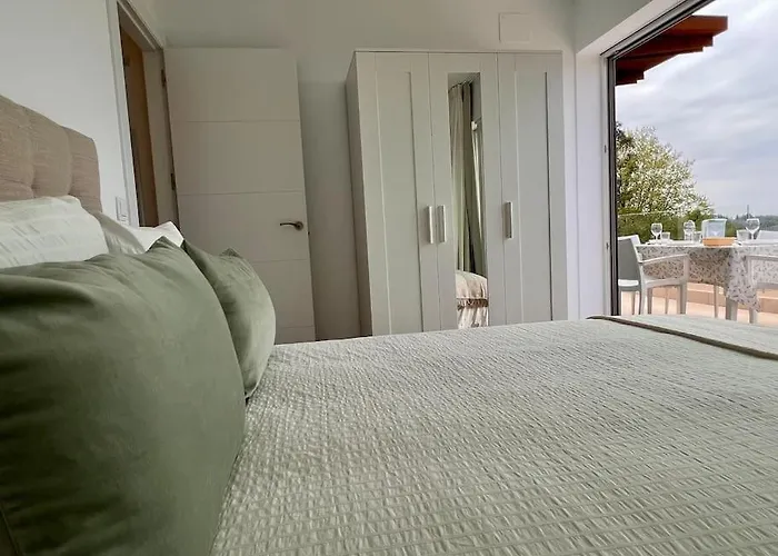 Puerta De Comillas - Monabri *